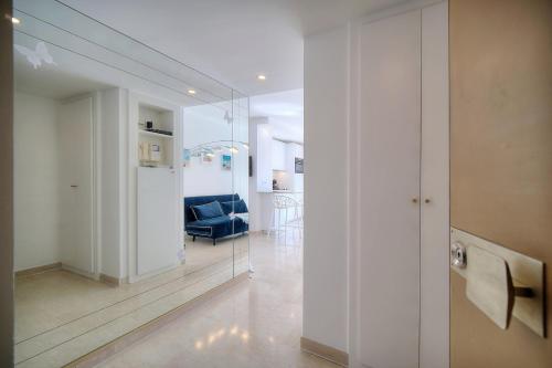 Appartement REF 1745 - Cannes City Center - Clear sea view - Renovated studio Résidence Jardins de la Croisette - Rue Pasteur Cannes