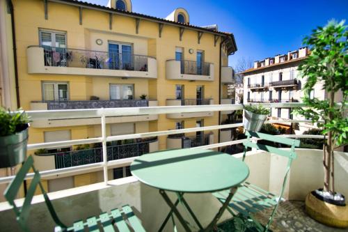 Appartement Ref GALLI - 2p du Maréchal Galliéni, 56 Cannes