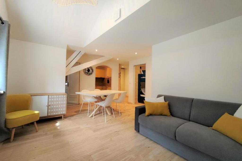 Appartement Refreshed Apartment In The Center Of Chamonix 14 Rue de la Tour, 74400 Chamonix-Mont-Blanc