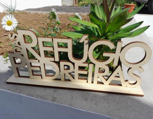 Refúgio das Pedreiras Santa Rita portugal