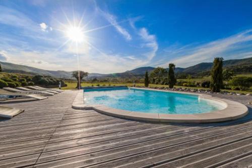 Relais de l'alsou- piscine Labastide-en-Val france