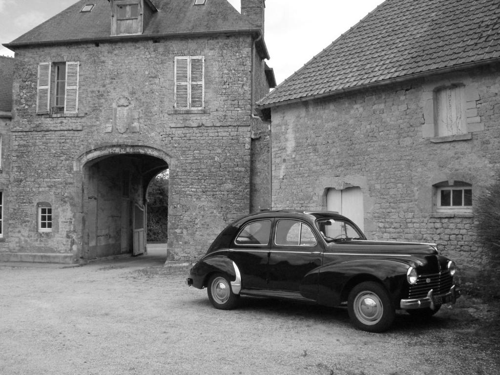 Maison d'hôtes Relais de la Liberte - Utah Beach Haudienville, 50480 Sainte-Marie-du-Mont