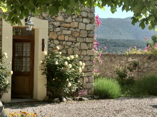 Relais de Laval Caudiès-de-Fenouillèdes france