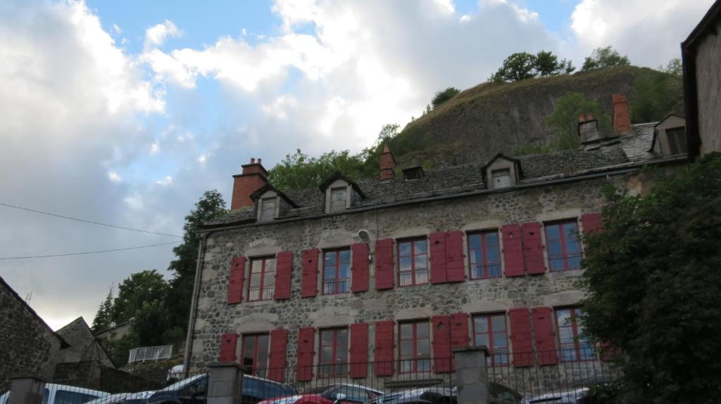 B&B / Chambre d'hôtes Relais des castors 7 Rue d'Armagnac, 15300 Murat