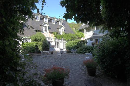 Hôtel Relais Hôtelier Douce France 13 rue Docteur Pierre Girard Veules-les-Roses