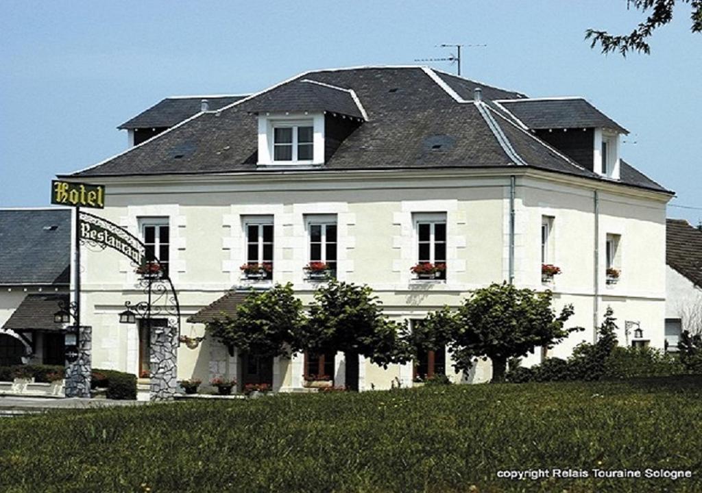 Hôtel Relais Touraine Sologne 2 rue de Tours, 41140 Noyers-sur-Cher