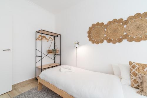 Appartement Renew Yourself at an Unvarnished City Hideaway 47 Calçada da Picheleira Lisbonne