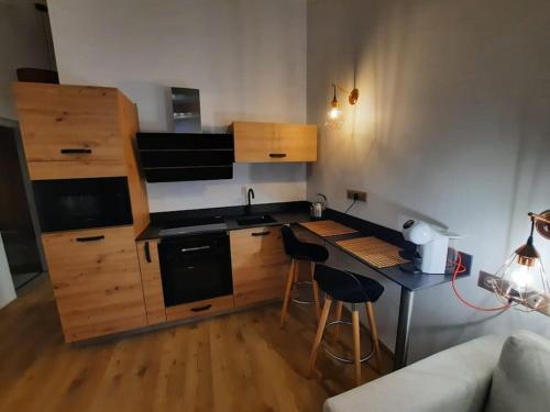 Appartement Rennes : Magnifique Studio en face de la gare 1er etage 57 Rue Jean Marie Duhamel Rennes