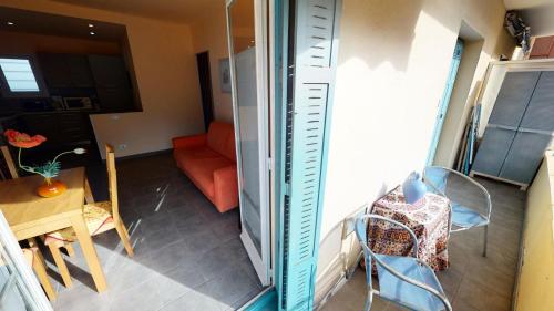 Appartement Résidence Azureen - 2 Pièces pour 4 Personnes 444 4 Rue du Louvre Menton