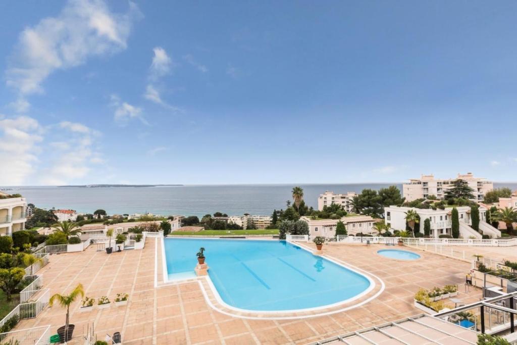 Appartement Résidence Cannes Villa Francia - Maeva Home - 2 pièces 6 Personnes -Sélection 25 33 Avenue Amiral Wester Wemyss, 06150 Cannes