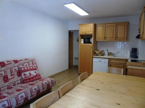 Appartement Résidence Charmaix - 4 Pièces pour 10 Personnes 784 390 Rue des Bettets Modane