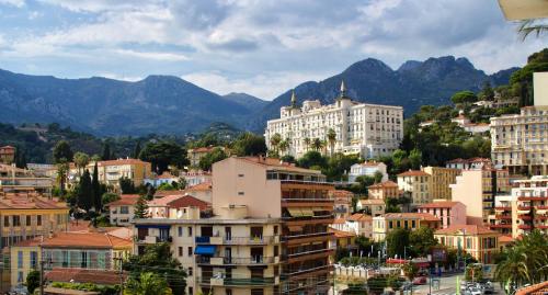 Appart'hôtel Résidence Châteauneuf 16 Avenue Boyer Menton