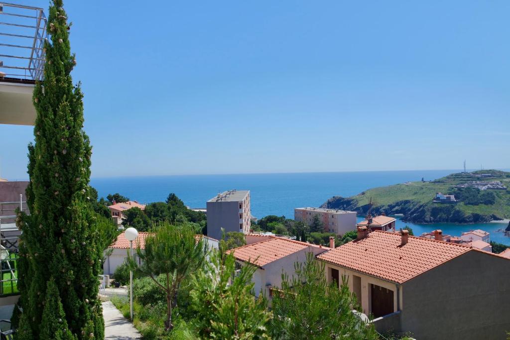 Appartements Résidence Costa Vermella, vue mer et montagne au calme 34 TER RUE DU PUIG CARROITG, 66290 Cerbère