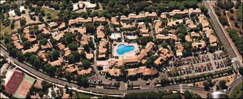 Résidence de standing avec piscine chauffée Le Cap d\'Agde france