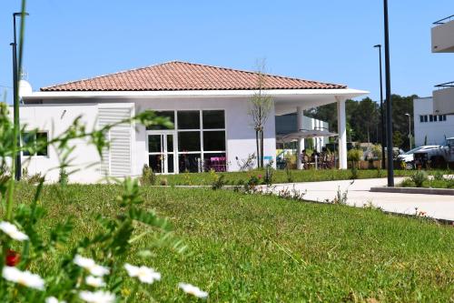 Appart'hôtel Résidence Estérazur Quartier Grande Bastide Chemin de Portal Le Cannet-des-Maures