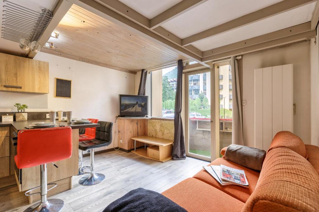 Appartement Résidence Grand Roc - Ancolies 027 - Happy Rentals Chemin sous la Grand, 74400 Chamonix-Mont-Blanc