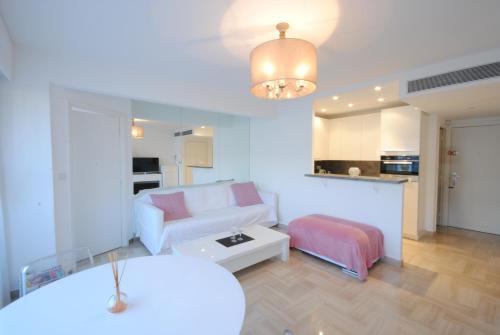 Appartement Résidence Gray d'Albion 2P LIU5376 64 Rue d'Antibes Cannes