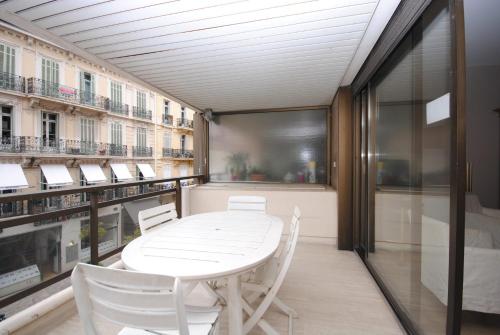 Appartement Résidence Gray d'Albion Studio LEF516 20 Rue des Serbes Cannes