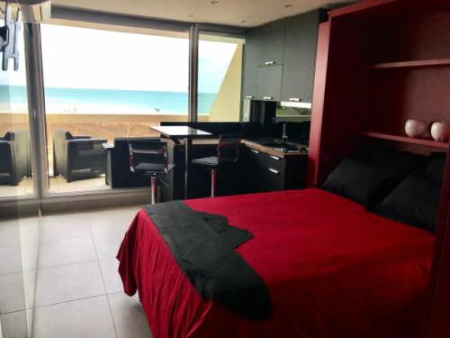 Appartement Résidence HELIOPOLIS - Studio pour 2 Personnes 164 Entrée Village naturiste rond point du Bagnas Le Cap d\'Agde