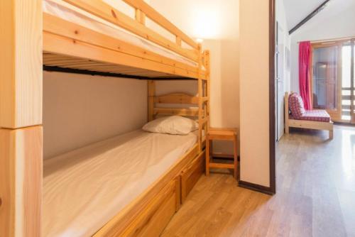 Appartement Résidence Le Christiana - 2 Pièces pour 4 Personnes 024 Immeuble la Bergerie, La Plagne Montalbert Aime-La-Plagne