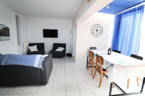 Appartement Résidence Le Grau Village - 3 Pièces pour 6 Personnes 004 343 rue des primevères, GRAU VILLAGE N°71- pk N°71 Le Grau-du-Roi