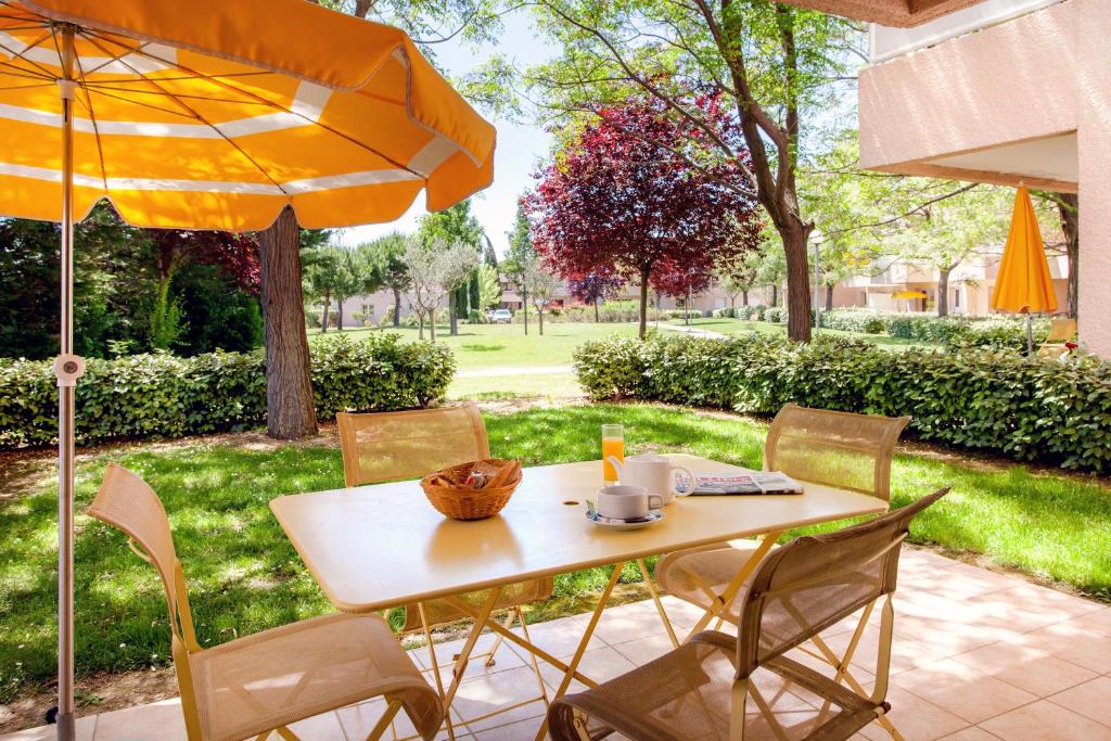 Appart'hôtel Résidence Les Jardins de Massane Domaine de Montpellier Massane, 34670 Baillargues