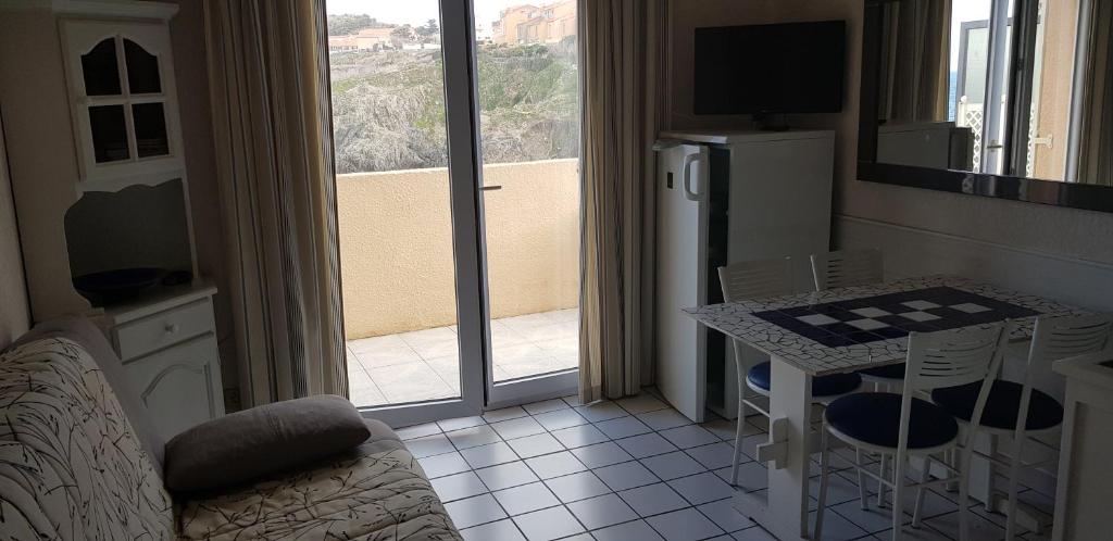 Appartement RESIDENCE LES ROCHES BLEUES 4RB44 RESIDENCE LES ROCHES BLEUES, 66190 Collioure