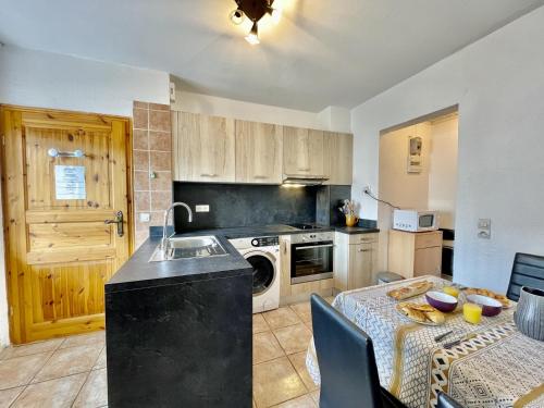 Appartements Residence Louis Petite Maison Avenue Colonel Chavanes, 4 Bains-les-Bains