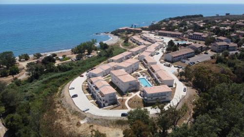 Appartement Résidence Marina di Bravone - appartement 2 personnes Vue Mer 1er étage N22 Résidence Marina di Bravone, Lieu-dit Marine de Bravone, Bat A3 Lot 22 Linguizzetta