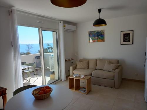 Residence Marina di Bravone - appartement 6 personnes (5 adultes max.) Vue Mer 2ème etage N162 Linguizzetta france