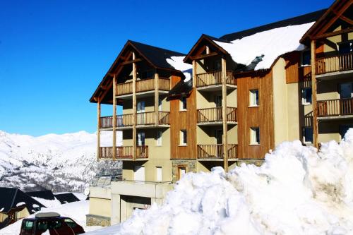 Résidence Néméa Le Hameau de Balestas Germ france