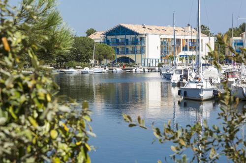 Résidence Odalys Du Port Hourtin france