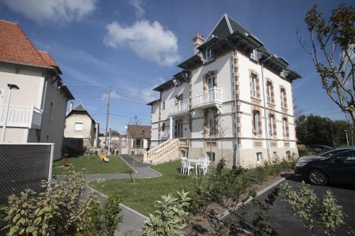 Appart'hôtel Résidence Odalys Le Domaine des Dunettes 29 Boulevard des Belges Cabourg