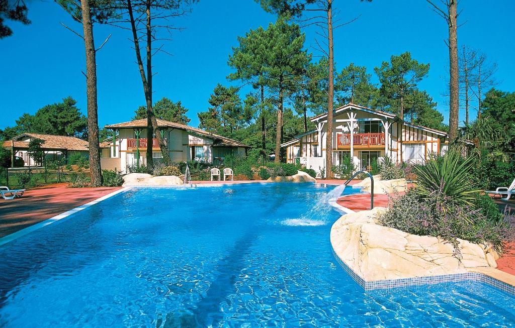 Village vacances Résidence Prestige Odalys Les Greens du Bassin Golf De Gujan Mestras-Route Du Sanguinet, 33470 Gujan-Mestras