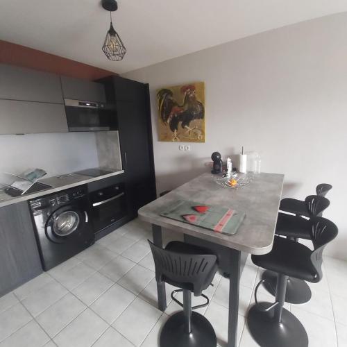 Appartement Résidence privée Les Cottages 2 Rue de la Cour Fortin ,résidence les cottages, appt 101 La Rivière-Saint-Sauveur