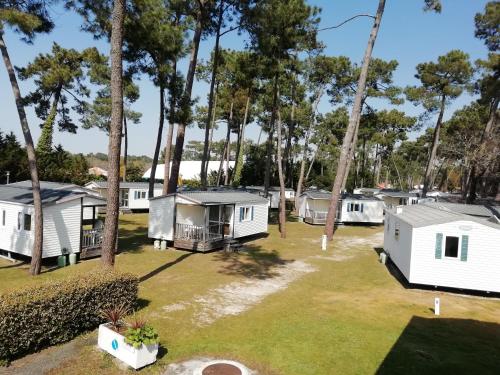 Village vacances Résidence Sous les Pins (by Popinns) 17 Avenue De La Cote De Beauté Ronce-les-Bains