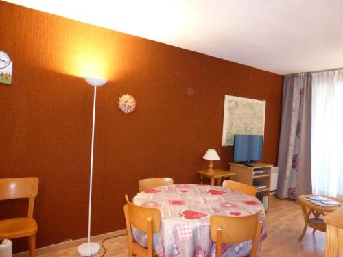 Appartement RESIDENCE UBAYE T 17 Avenue Honoré Couttolenc Enchastrayes