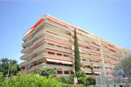 Residences Fleuries - behind Cannes Croisette Bvd Cannes france