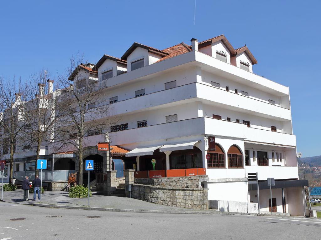 Maison d'hôtes Residencial Albergaria Rua Doutor Narciso Alves da Cunha 11, 4940-538 Paredes de Coura