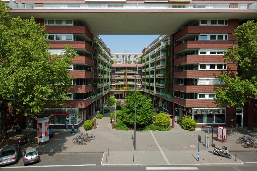 Appart'hôtel Residenz am Dom Boardinghouse Apartments An den Dominikanern 6-8, 50668 Cologne