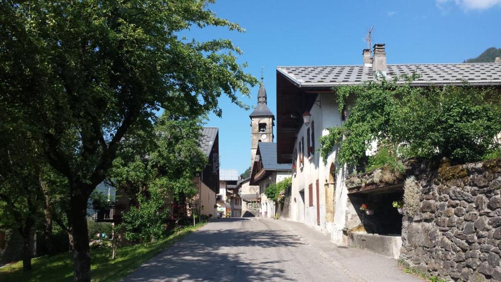Maison de vacances Ressourcez vous #montagnes#73 Savoie# appartement 6 couchages 37 chemin de l'école Villard sur Doron, France, 73270 Villard-sur-Doron