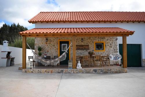 Maison de vacances Retiro Alma em Flor Quinta Privada com Piscina Nazaré Rua Casal José Almeida Nazaré