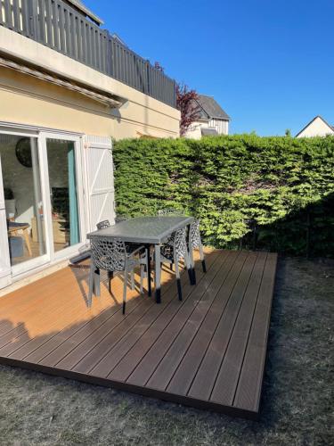 Maison de vacances Rez de jardin CABOURG 13 rue des christophines 31 Avenue Charles de Gaulle Cabourg