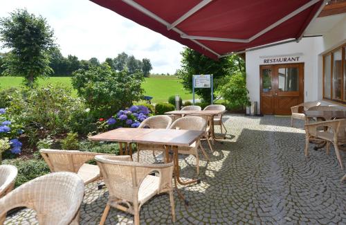 Hôtel Rhön-Hotel Sonnenhof - Restaurant & Café Fliegerstraße 24 Poppenhausen