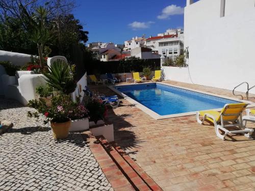 Rio Arade Algarve Manor House Estômbar portugal