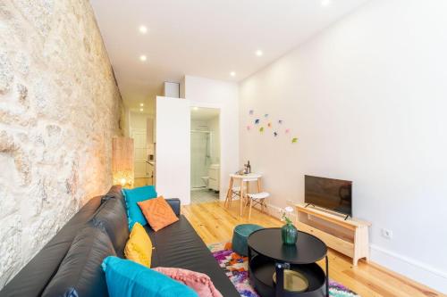 Riverside Cozy Studio by LovelyStay Porto portugal