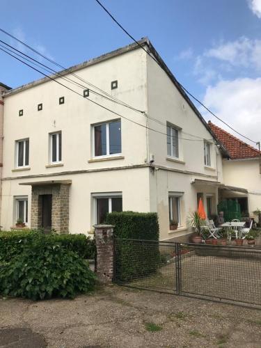 riverside house Fressin france