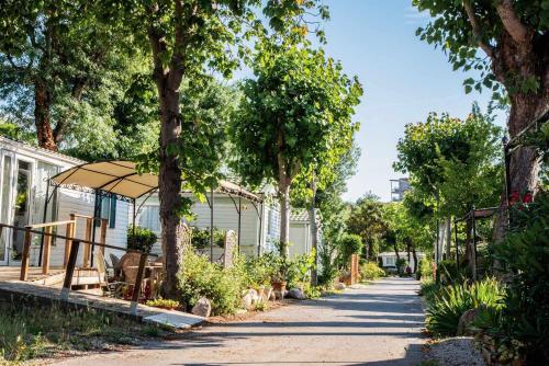 Camping Riviera Azur Antibes 189 Avenue du Pylône Antibes