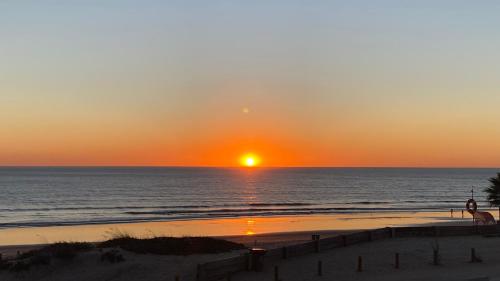 Appartement Rock’s Beach Spot Front Rua Eduardo Luis Costa da Caparica