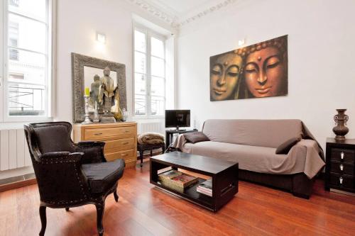 Romantic Apartment close to Le Marais Paris france